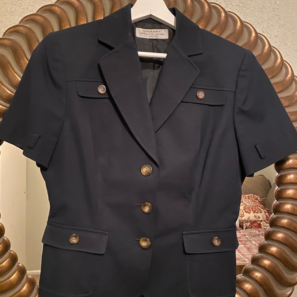TAHARI ASL Short Sleeve Blazer